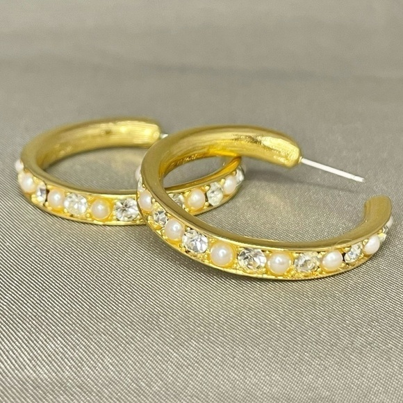 Trifari Jewelry - Vintage TRIFARI Signed Gold Tone Hoop Earrings Faux Diamond Rhinestone Pearls